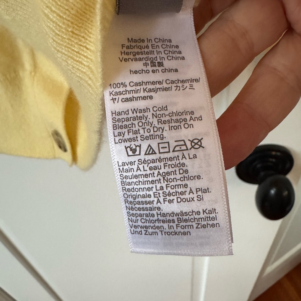 J. Crew Women's Soft Yellow Cashmere Cardigan NWT Size M - Picture 3 of 3